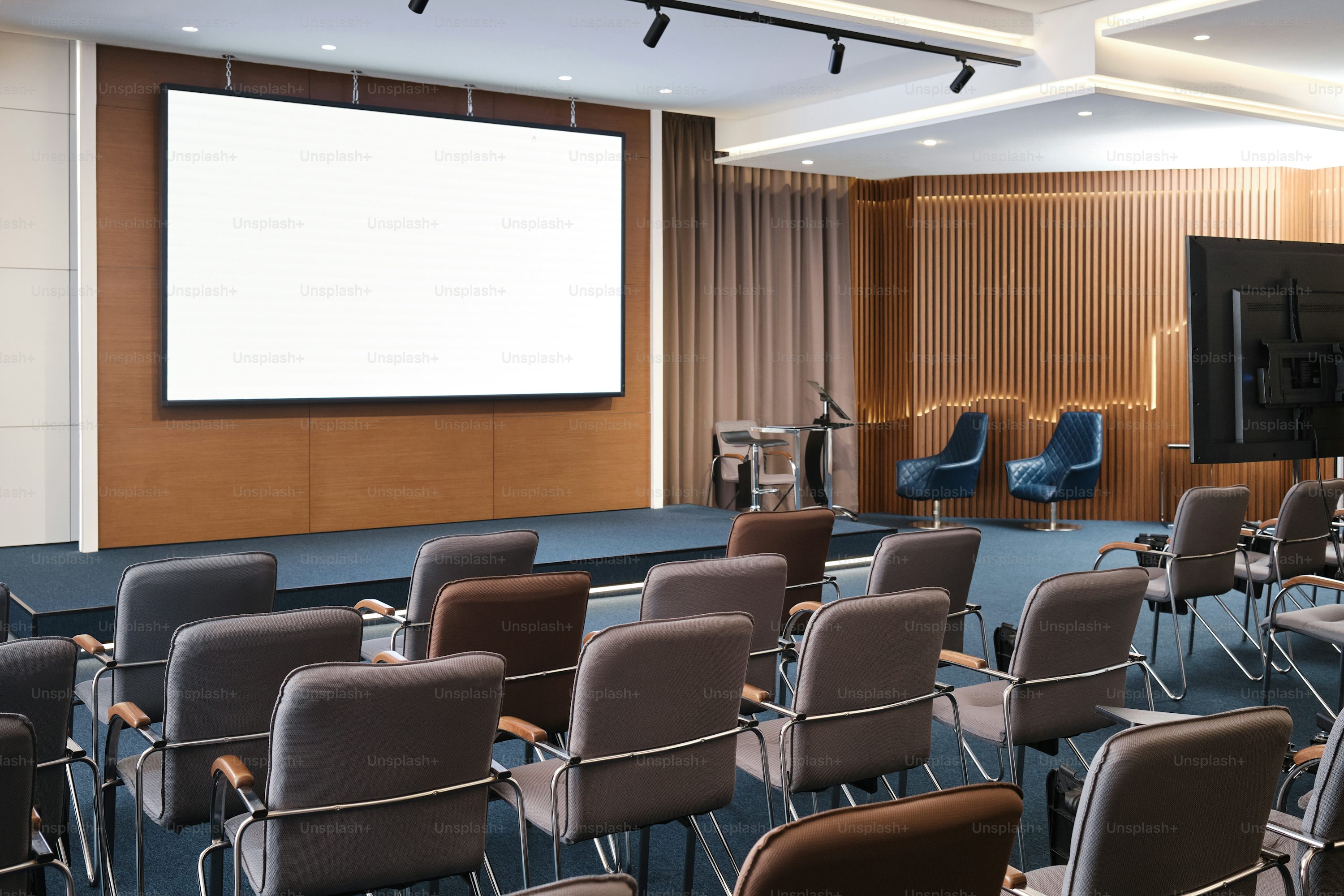 Meeting Hall - New 13-min.jpeg